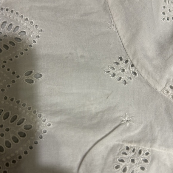 Gap Puff Sleeve Eyelet Blouse - Picture 8 of 16